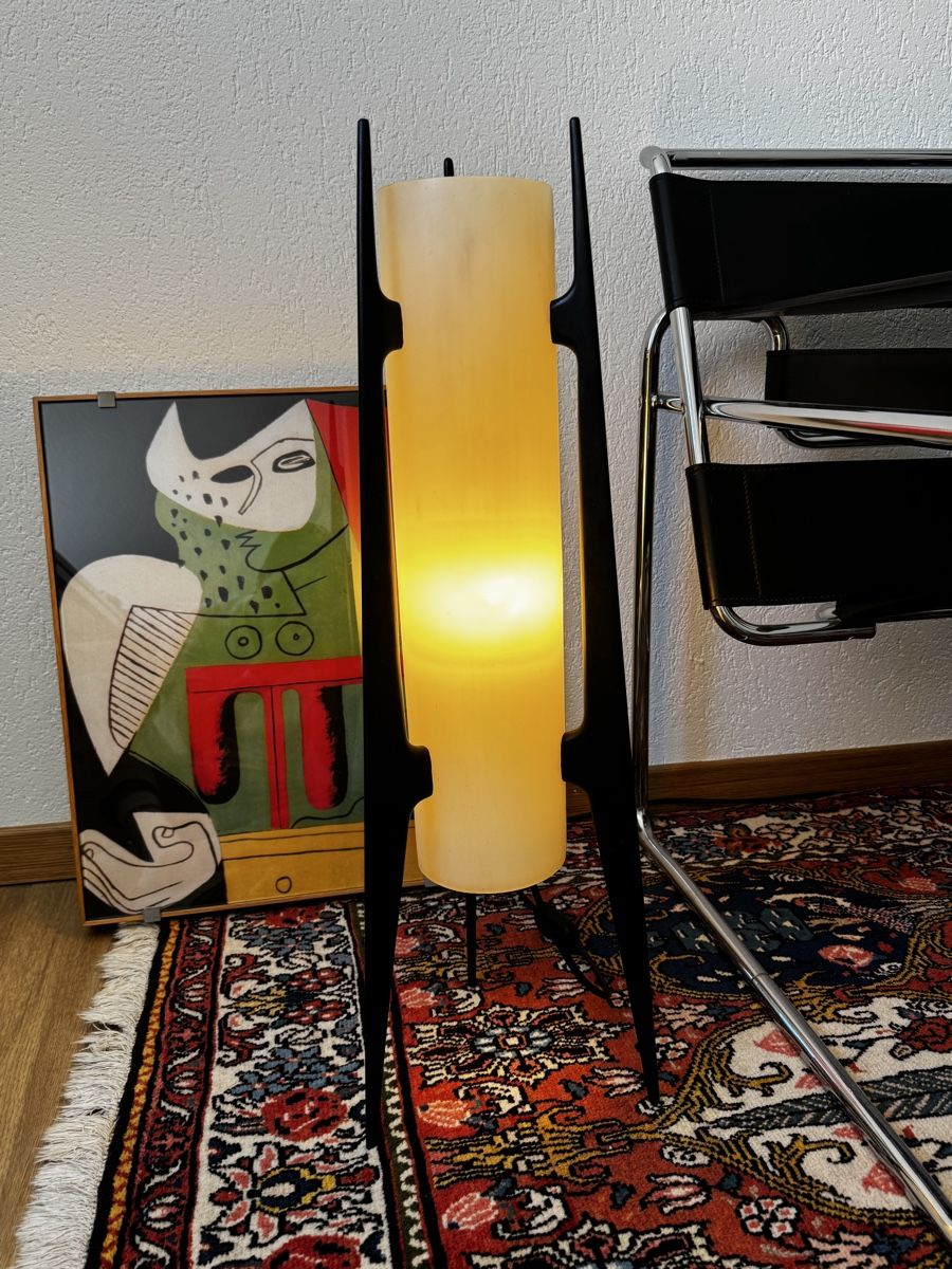 Lampade: Midcentury Rocket Lamp Design – Usato da Zürich venduto da WKND93