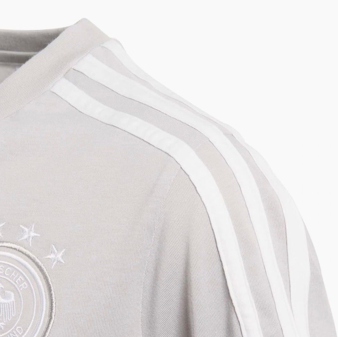 Adidas T-shirts: Deutschland DFB Performance Shirt – D'occasion à Bern par RageMM87 1