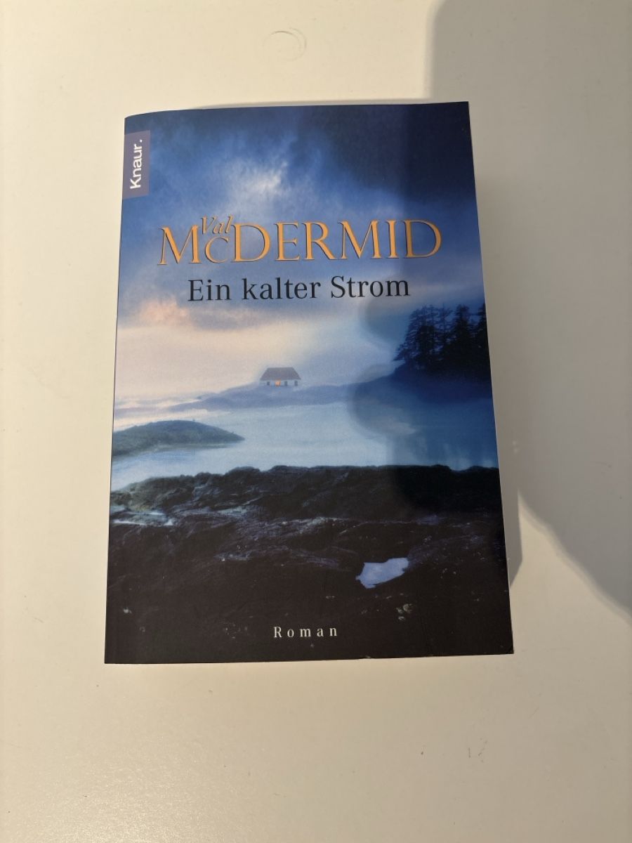 Bücher: Val McDermid - Ein kalter Strom, gebraucht  – Gebraucht aus Adliswil von ninotschka7