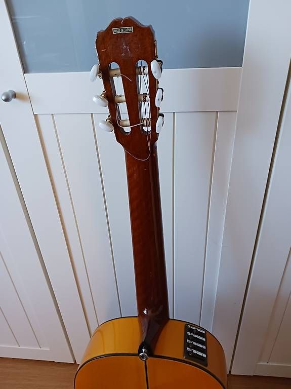 Instruments de musique: Takamine Flamencogitarre – D'occasion à Weinfelden par ake_g278 3