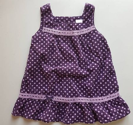 Rock / Kleid Gr.86 violett gepunktet