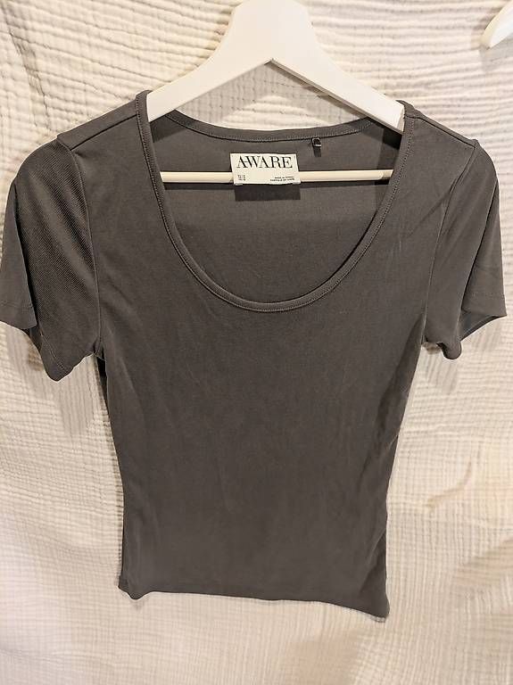 T-Shirts: Sieben versch. T-shirts – Gebraucht aus Schwyz von Magdalena86 4