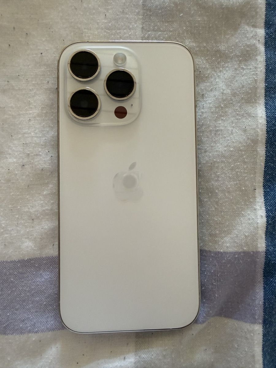 Apple Telefoni cellulari / Smartphones: iPhone 14 Pro 256 GB – Weiss – Usato da Wetzikon ZH venduto da sem_twr8 1