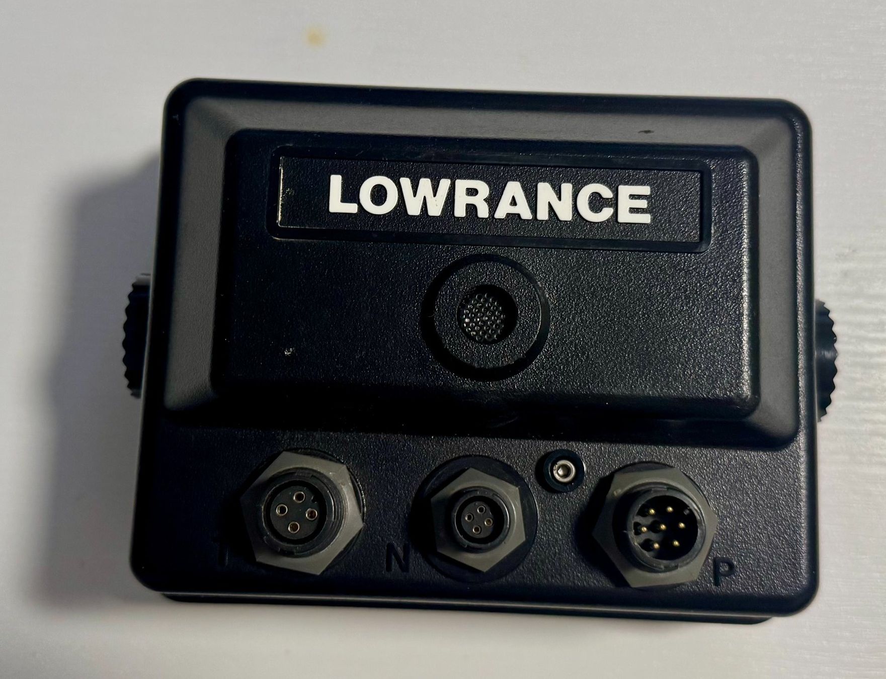 Zubehör: Lowrance LMS-200 Fishfinder/Kartenplotter - Top Zustand! – Gebraucht aus Basel von peterfalk 1