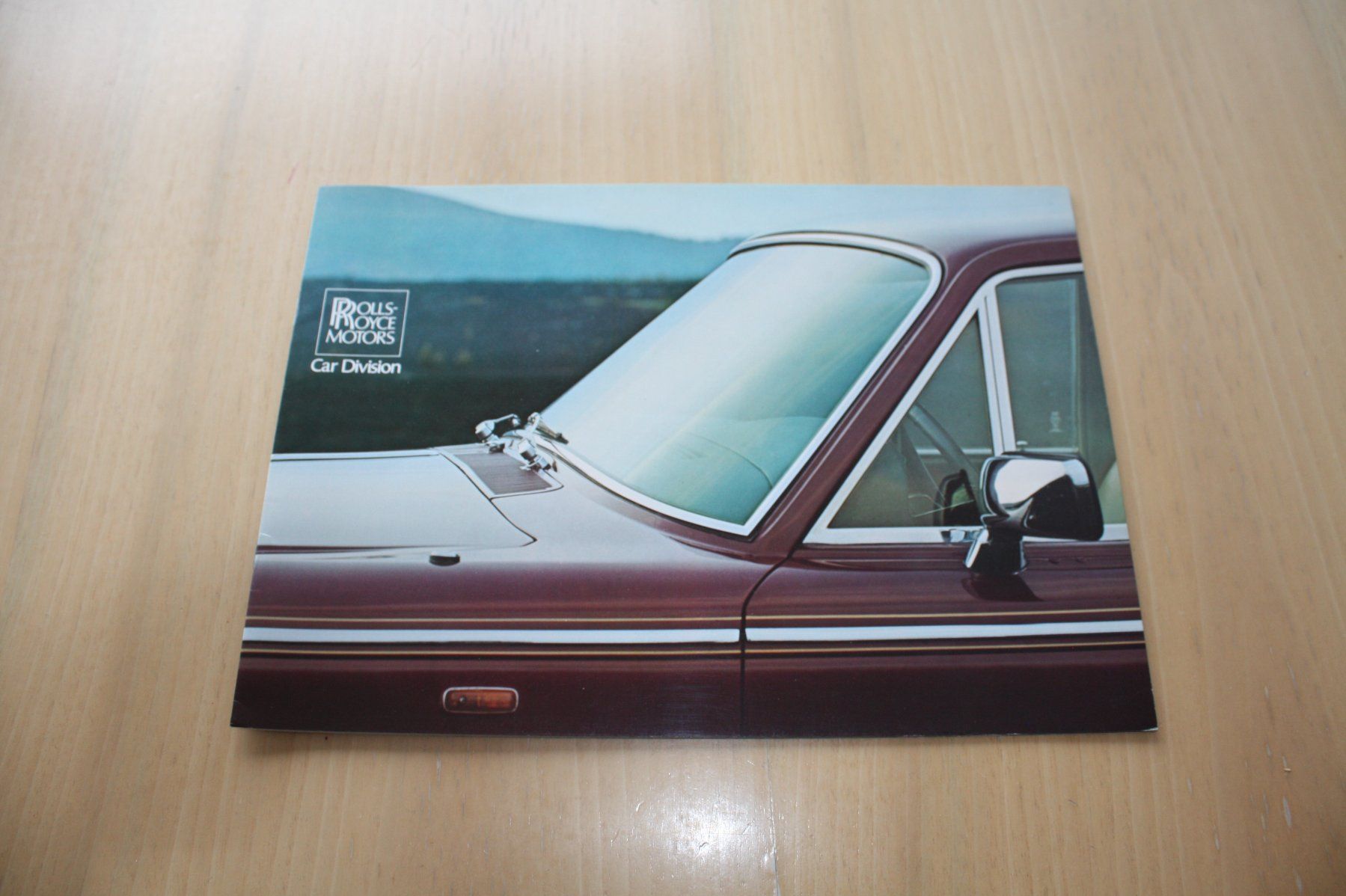 Rolls-Royce Documenti: Rolls Royce Silver Shadow II Broschüre, Arabisch – Usato da Wikon venduto da erwin400 9