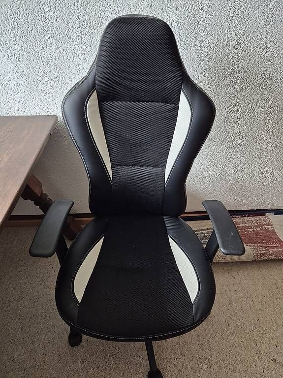 Sedie a rotelle: Bürostuhl Gamingstuhl – Usato da Waltalingen venduto da Trachis 3