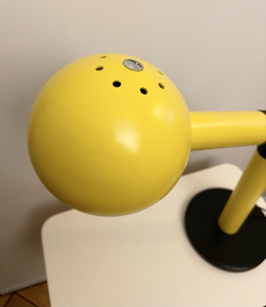 Lampade: Space age Tischlampe gelb – Usato da Zürich venduto da Unique2400 2