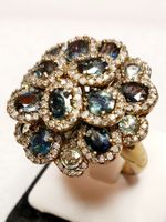 Ring mit Tsavorit und Diamanten