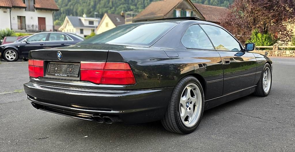 Automobili: BMW 850i V12 CSI Paket  – Usato da Heiligkreuz (Mels) venduto da Beyond-Auto 4