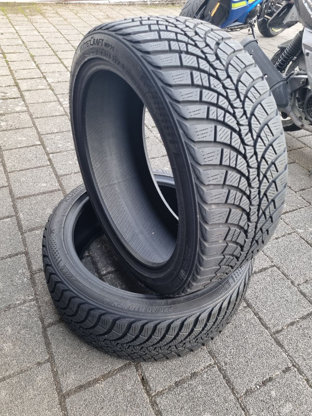 Accessori per altri veicoli: Div. Reifen zu verschenken oder verkaufen – Usato da Seon venduto da DM90 1