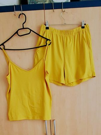 2 Teiliges Strandset (1Träger Top mit 1 Shorts gelb gr L