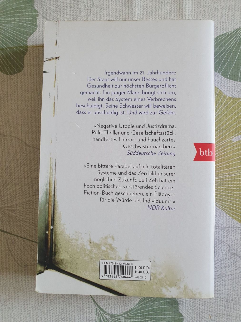 Bücher: Juli Zeh Corpus Delicti Buch – Gebraucht aus Winterthur von Natascha_1994 1