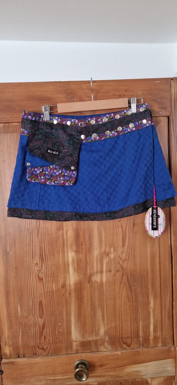 Moshiki Gonne: Moshiki Jupe Reversible neu – Nuovo e nell'imballaggio originale da Rifferswil venduto da maruna
