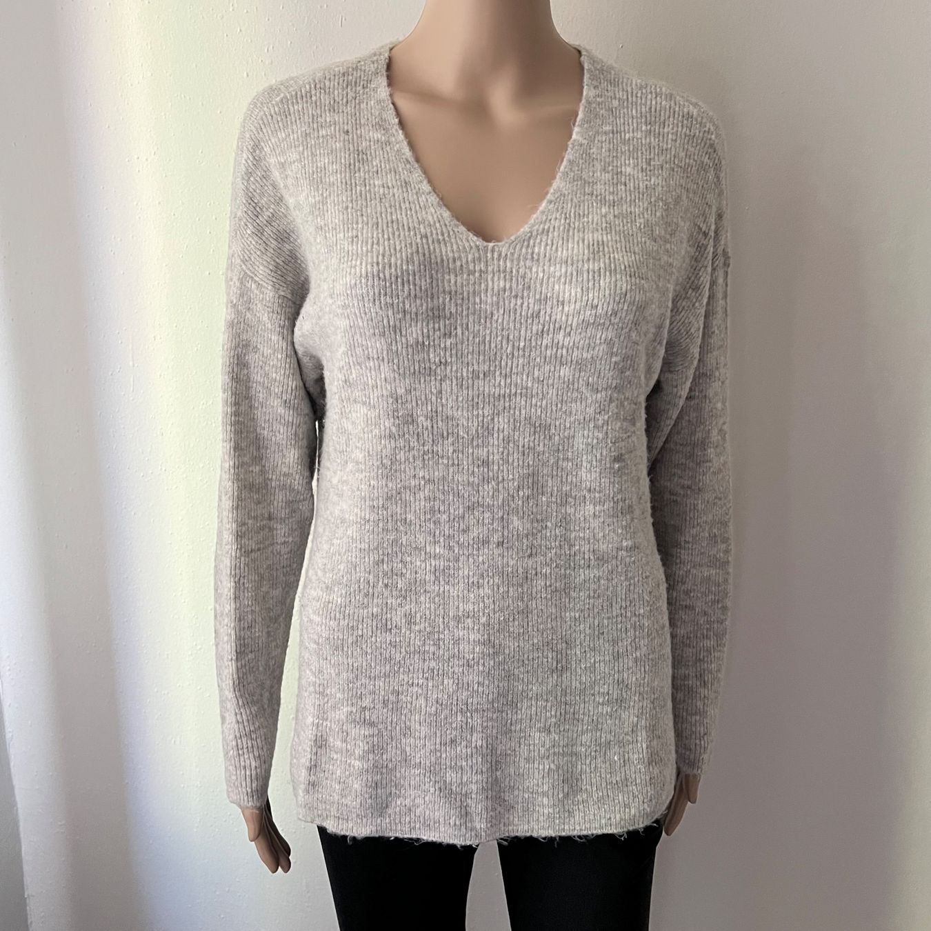 Maglioni & Felpe: VERO MODA Pullover 🩶 – Usato da zürich venduto da vintage12