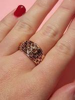 Exklusiver Goldring aus 18 Karat