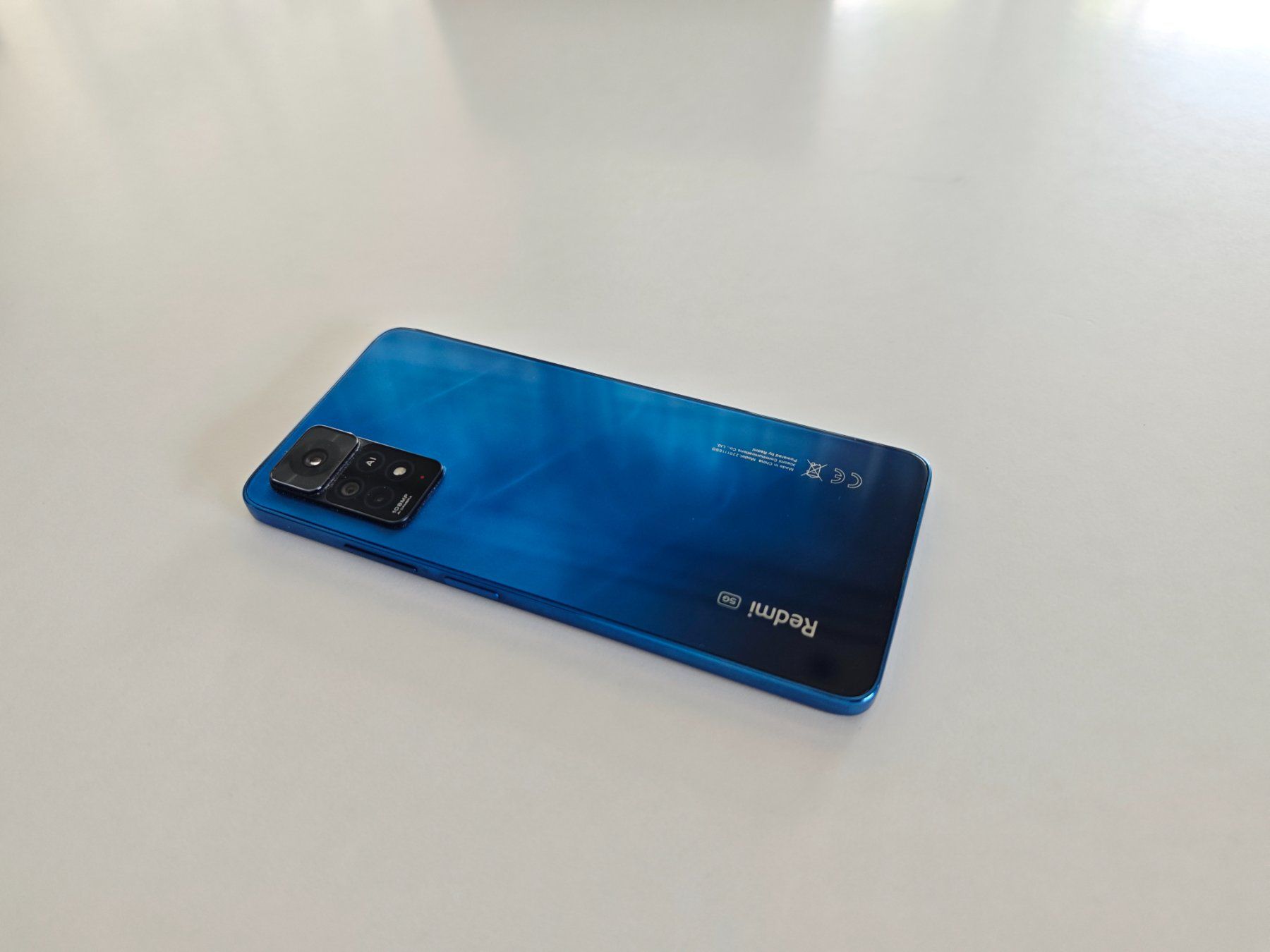 Xiaomi Telefoni cellulari / Smartphones: Xiaomi Redmi Note 11 Pro 5G in einem wunderschönen Blau – Usato da Stetten AG venduto da Jandacho 3