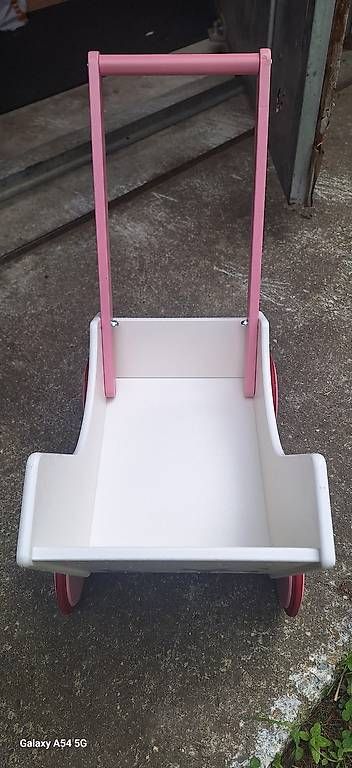 Puppenwagen: Haba Holzpuppenwagen mit Garnitur – Gebraucht aus Rüti ZH von la-93 4