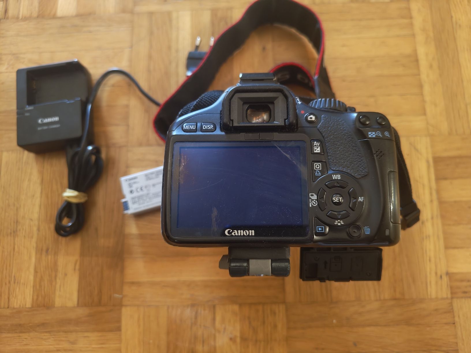 Canon Fotocamera: Canon EOS 550D Digital Camera Used – Usato da Burgdorf venduto da _Flip_ 1