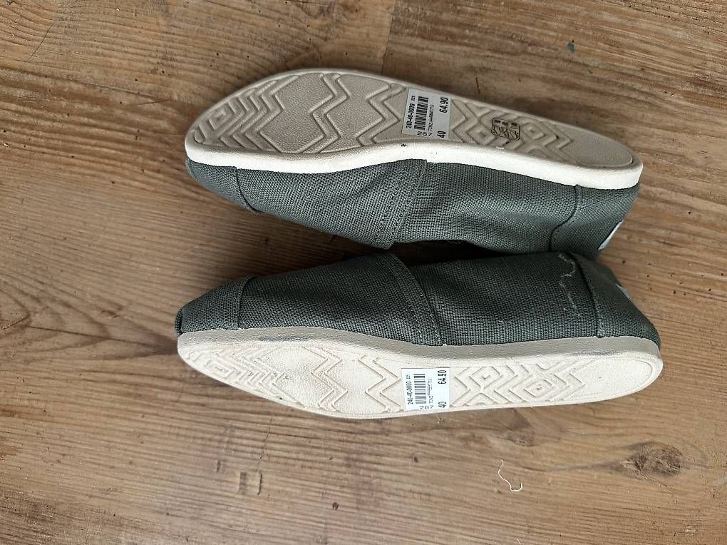 Chaussures femmes: grüne toms grösse 40 – D'occasion à Wil SG par GabiHiestand 2
