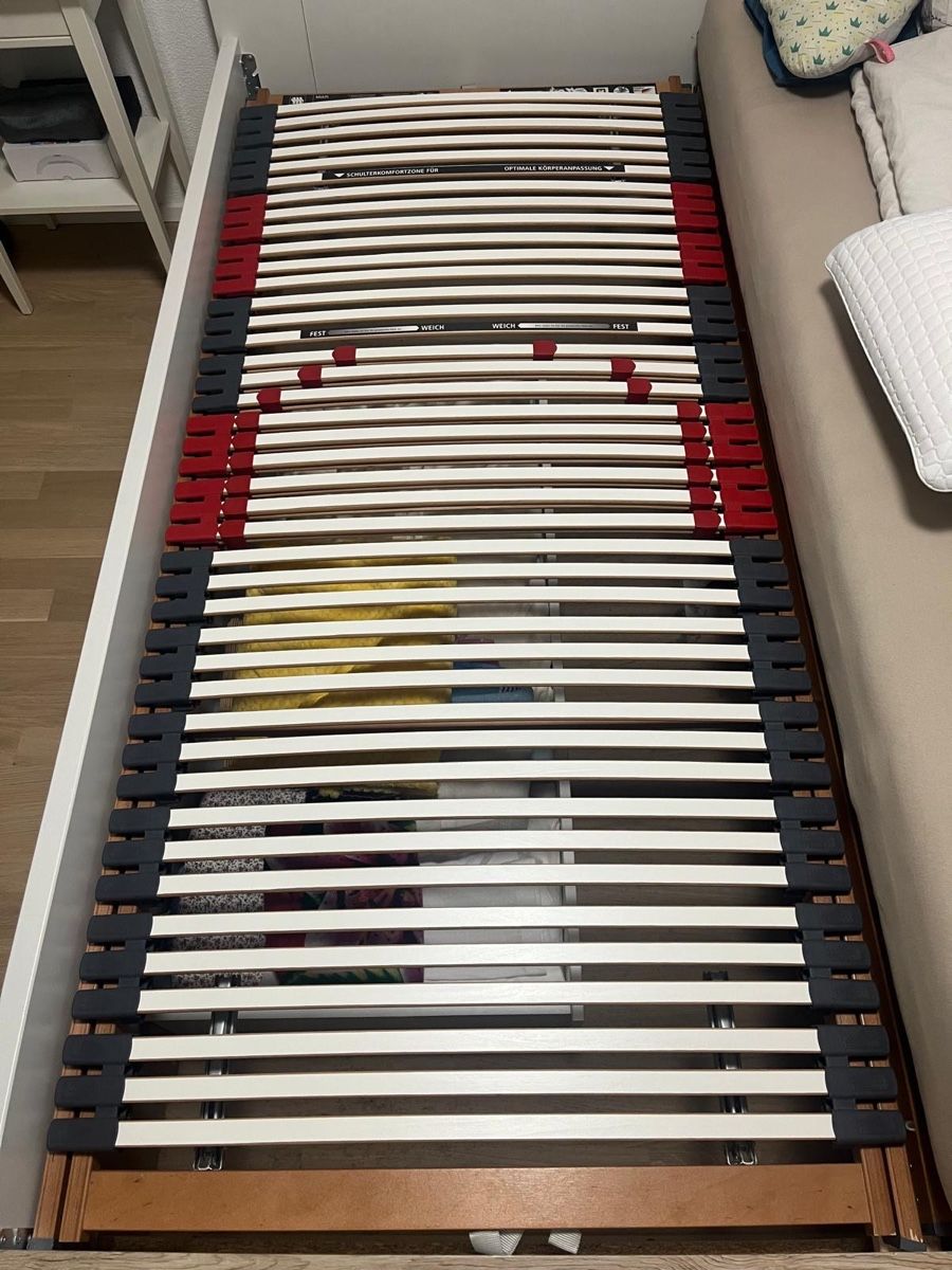Reti a doghe: 2xLattenrost Musterring Multi einteilig 90x180cm guter Zusta – Usato da Schaffhausen venduto da Casadenobile