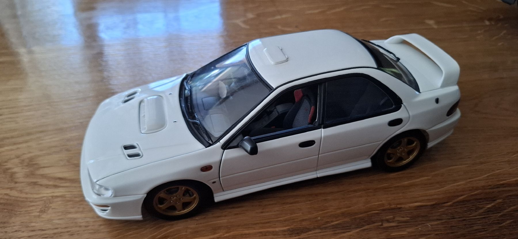 Subaru Modellini d'auto: Modellauto Subaru Impreza 1:18 – Usato da Guntershausen venduto da Jtattoo