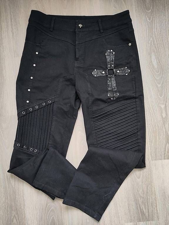 Pantalons: Punk Rave - Crucify Studded Trousers – D'occasion à Luterbach par mha_8xvr