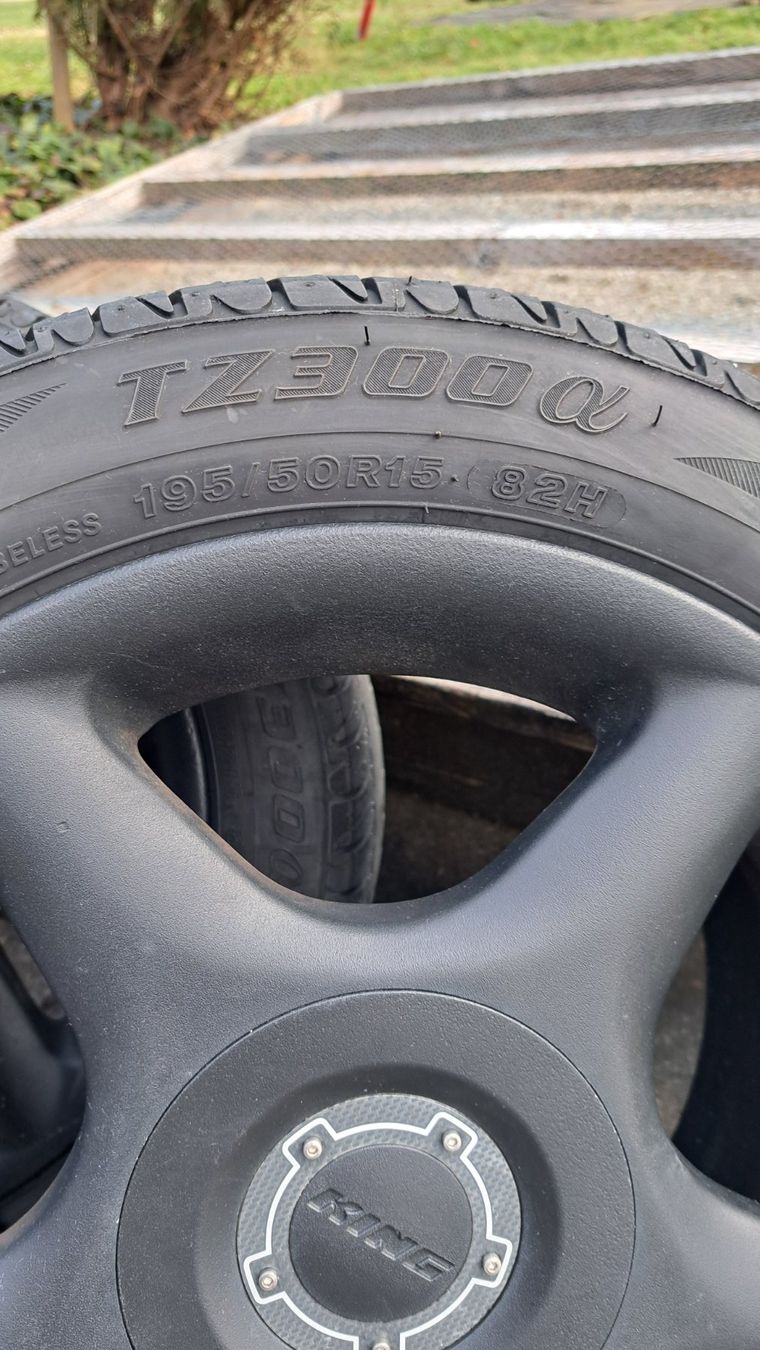OZ Racing Pneumatici & Ruote complete: OZ King Felgen 15" – Usato da Heimisbach venduto da kattus 2