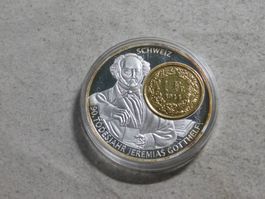 Medaille mit Silberfranken 1944 (vergoldet) - J. Gotthelf