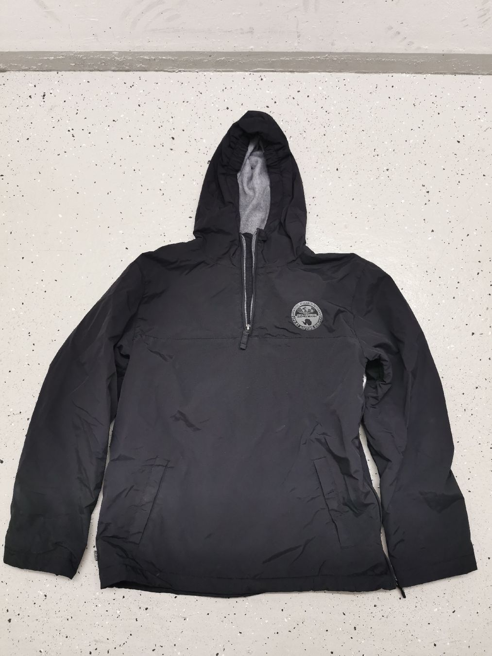 Napapijri Jacken & Mäntel: Schwarze Napapijri Jacke - Grösse 152 – Gebraucht aus Luzern von simonf1