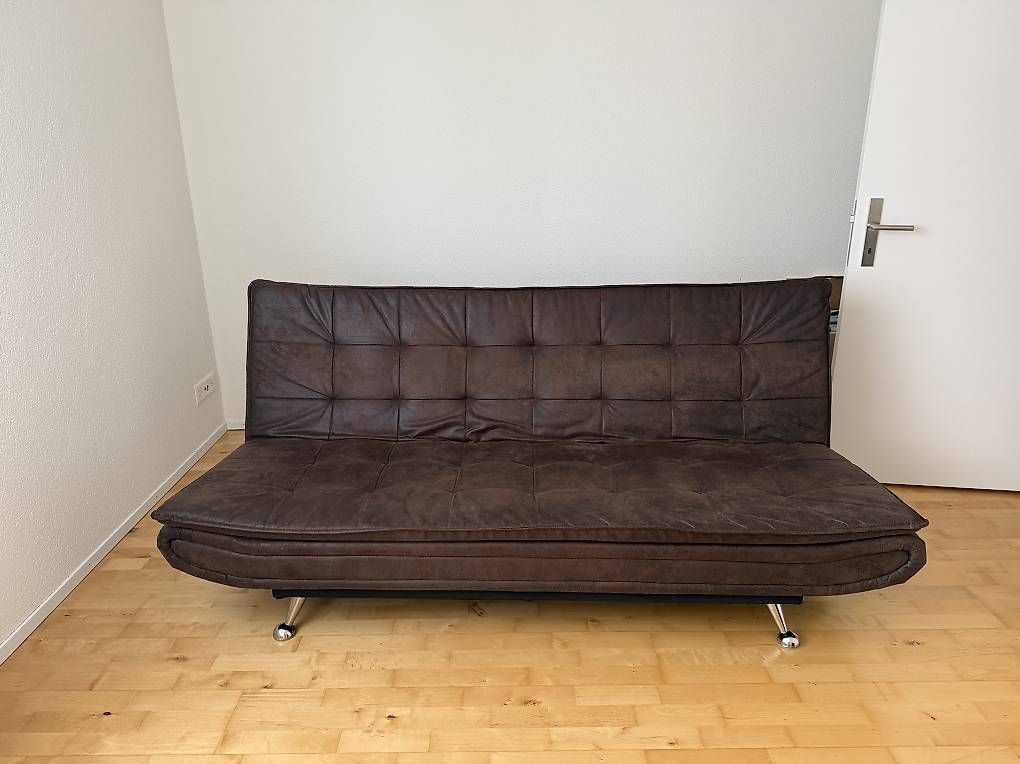 Divani: Schlafsofa in Braun - guter Zustand – Usato da Cham venduto da CBirinci