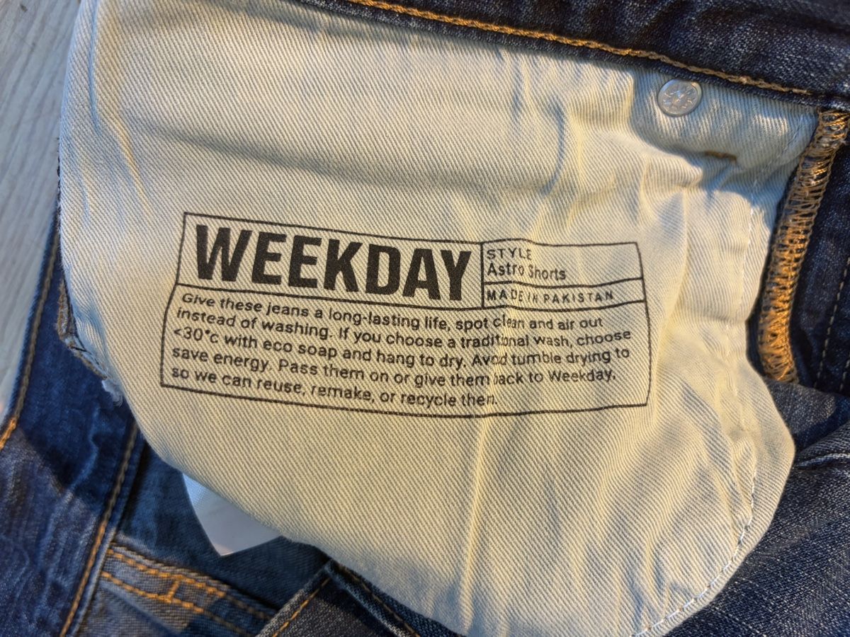 Weekday Jeans: Weekday Astro Shorts denim gr. M – Usato da Zollikerberg venduto da dcapshop 6