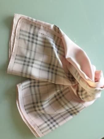 Foulard BURBERRY ORIGINAL  NEUWERTIG!!!