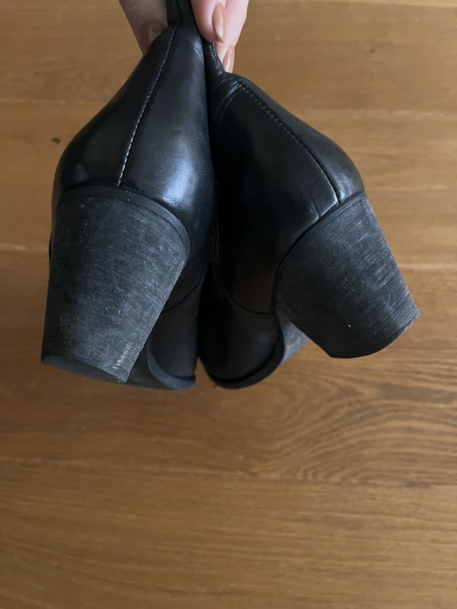 Scarpe da donna: Stiefeletten Leder Gr.41 – Usato da Wädenswil venduto da Iana32 1