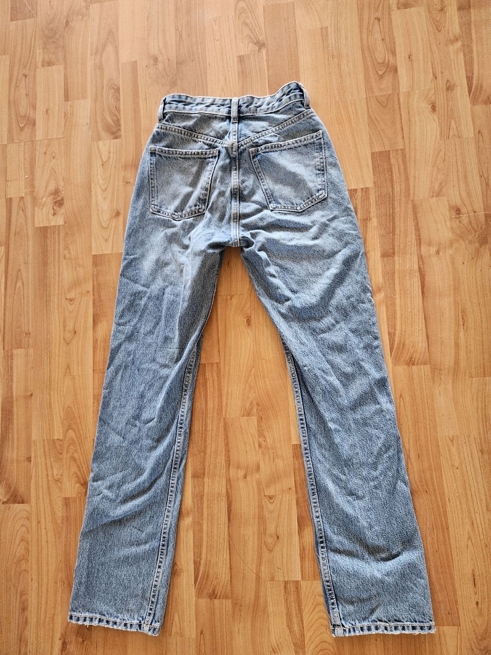 Zara Jeans: Zara jeans Gr.34 – Usato da Niederwil AG venduto da marciag 2