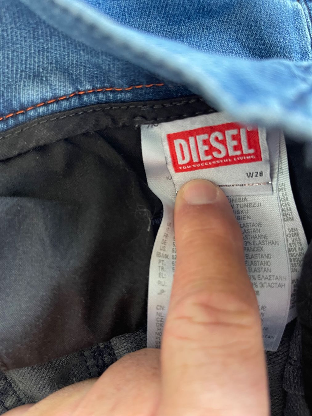 Diesel Pantaloni: Jeanshose Diesel Hose – Usato da Rorschach venduto da 5TORO5 4