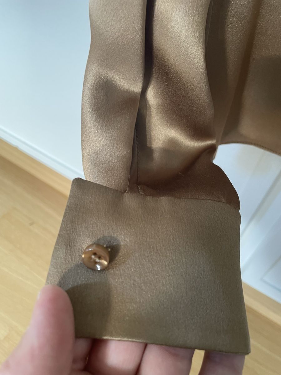 Valentino Camicette: Valentino Silk Blouse - Size 6 – Nuovo (secondo la descrizione) da Zürich venduto da LoveFashion76 6