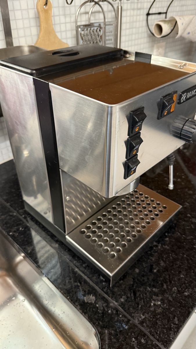 Rancilio Macchine per caffè & Macchine per espresso: Rancilio Silvia – Usato da Kloten venduto da Tux83 1