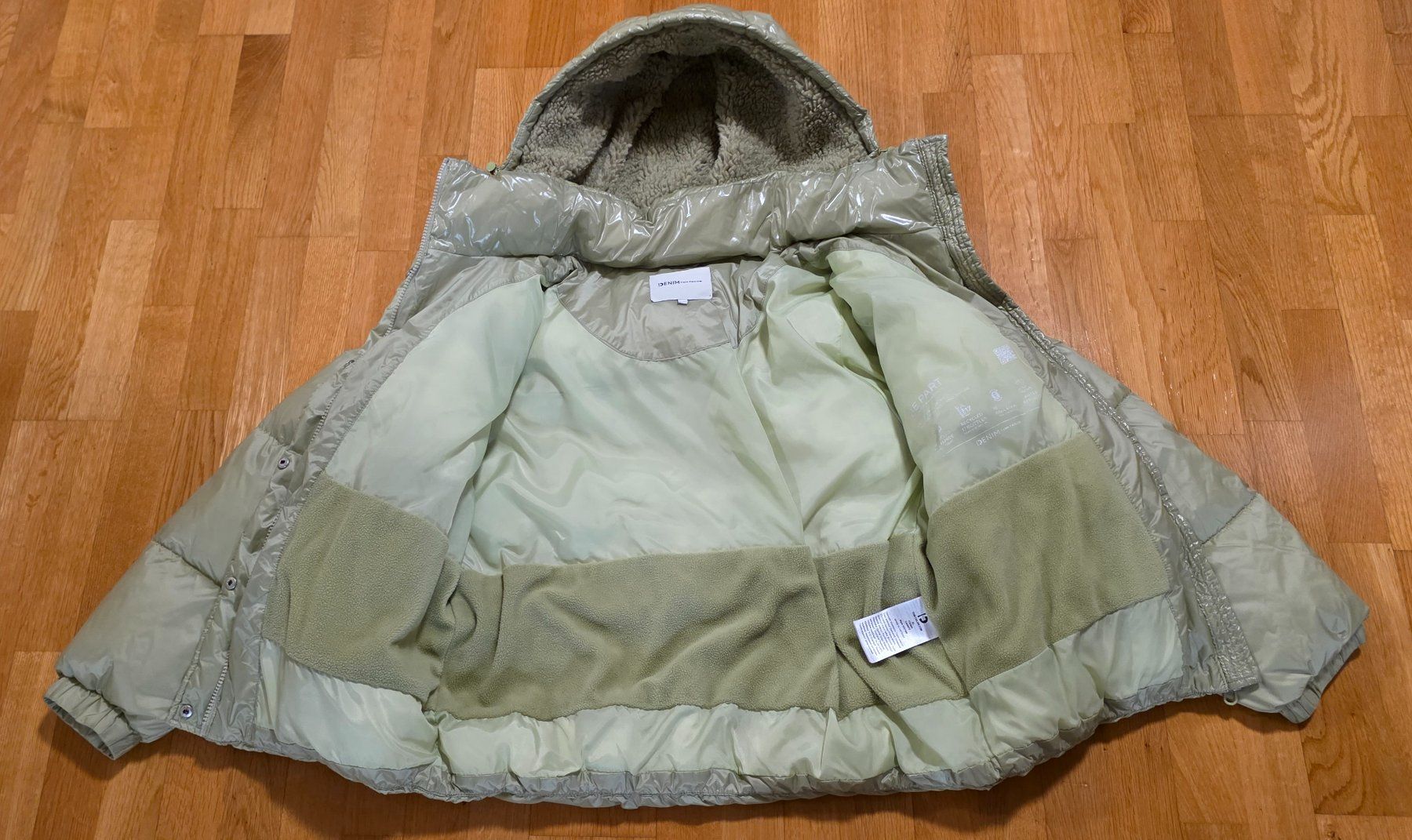Tom Tailor Giacche: Tom Tailor Denim BE PART Puffer-Steppjacke mit Kapuze – Usato da Fällanden venduto da zeno01 3
