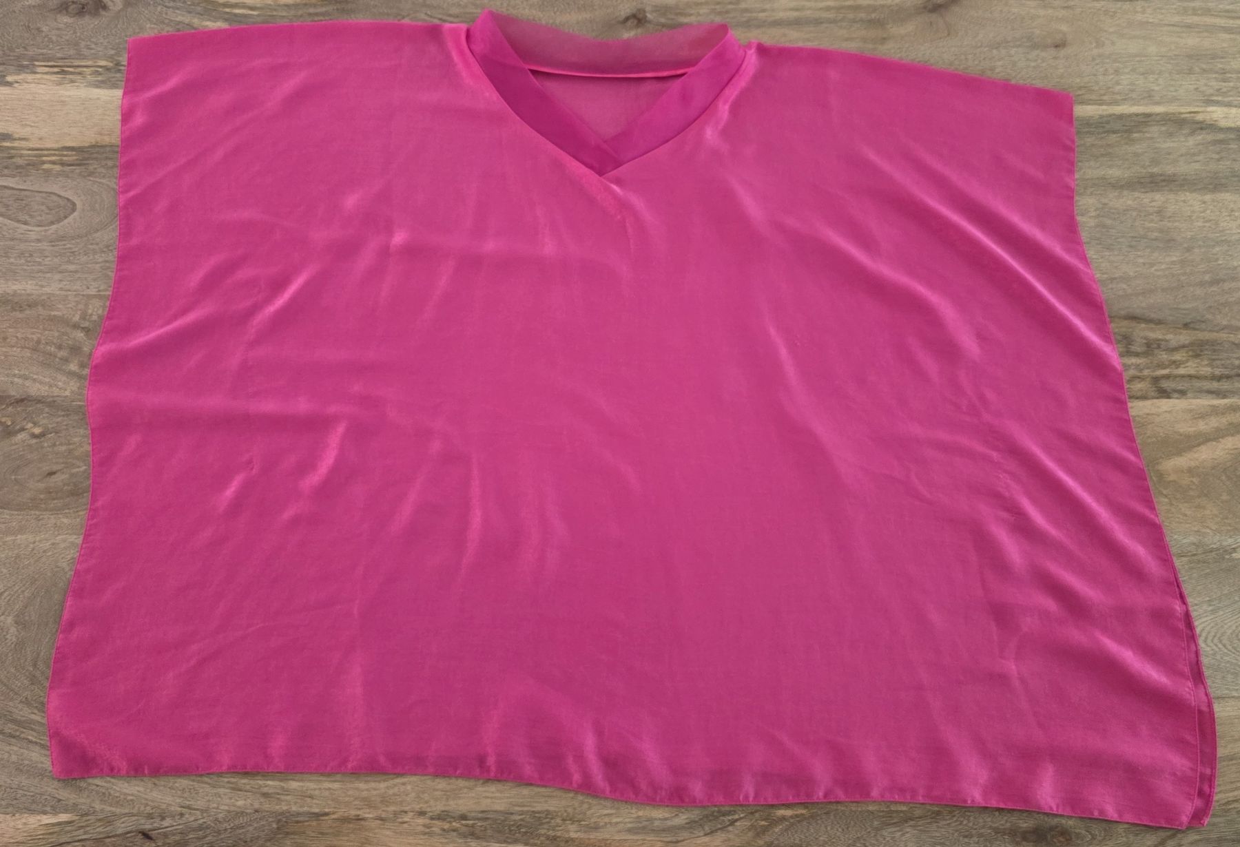 Tuniche: Tunik pink Einheitsgrösse leicht schimmernd – Usato da Rheinsulz venduto da Gilea 4