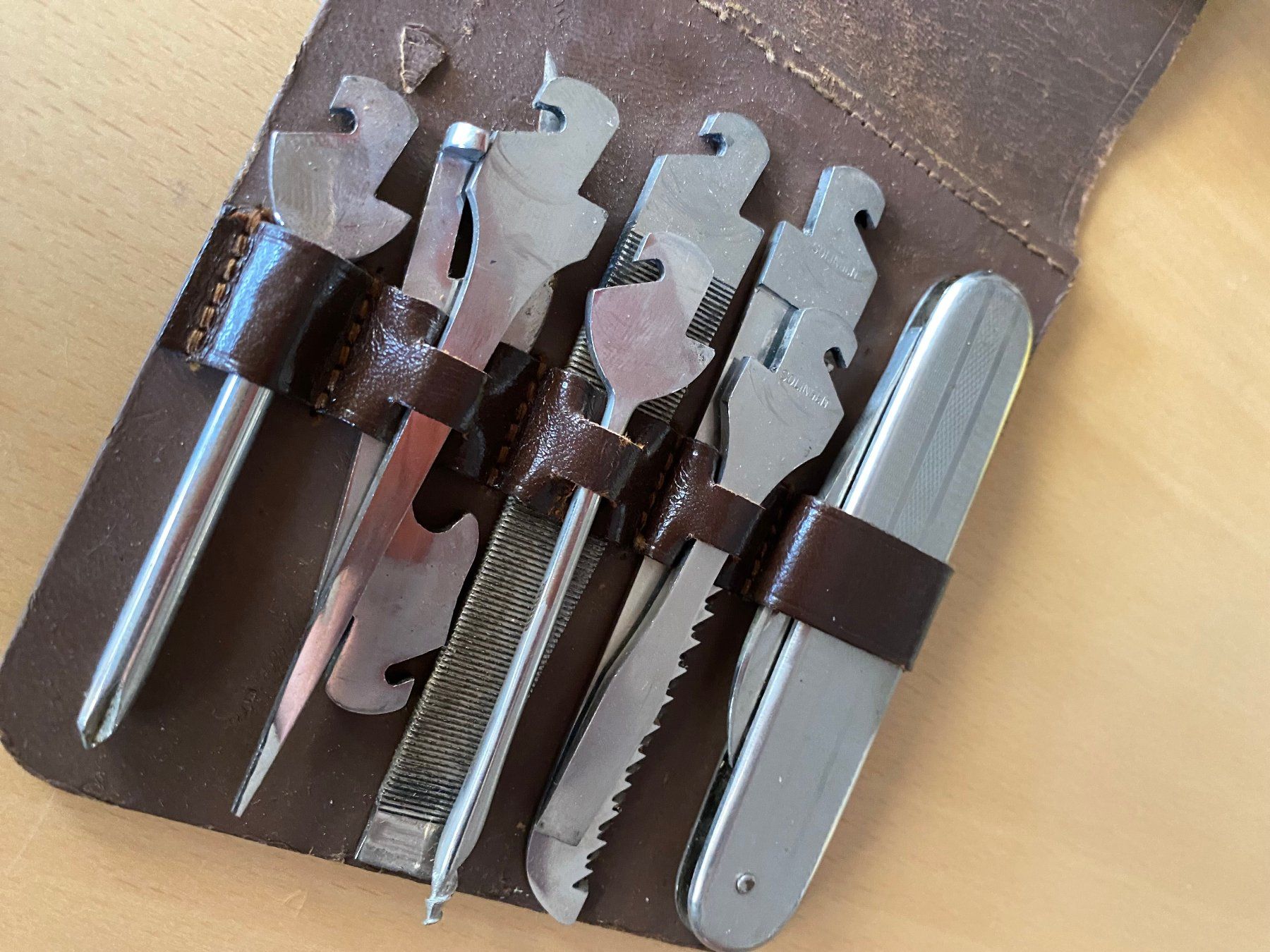 Coltelli tascabile: Solinger Taschenmesser Set im Etui Leder Vintage – Usato da Winterthur venduto da Pedebe 4