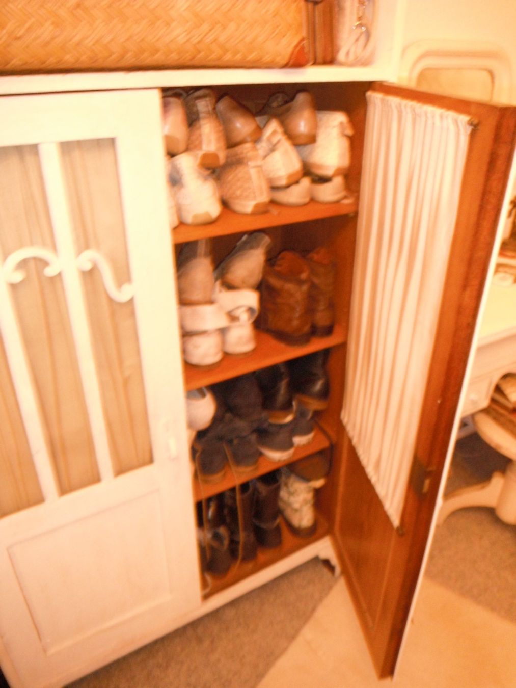 Vitrines: Shabby chic Kommode Vitrine – D'occasion à Rütihof par Teddy1985 3