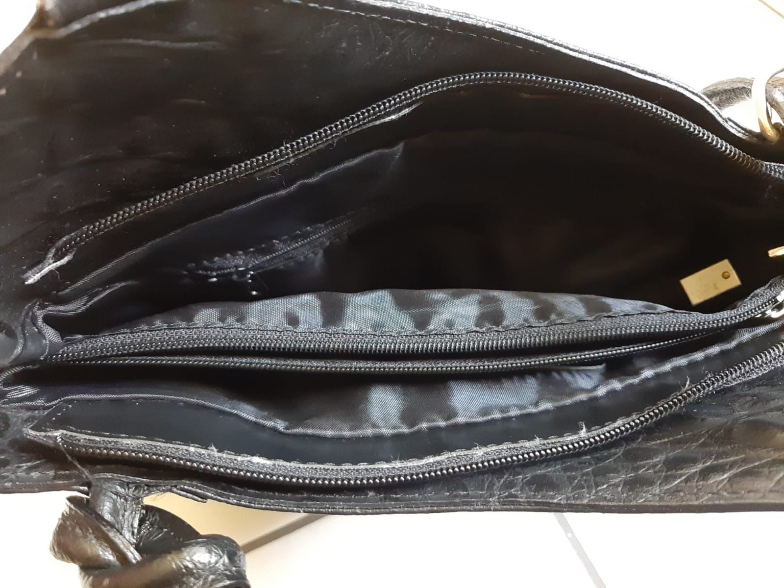 Borse da donna: Echtleder Handtasche aus Italien – Usato da Sissach venduto da ruminative 3