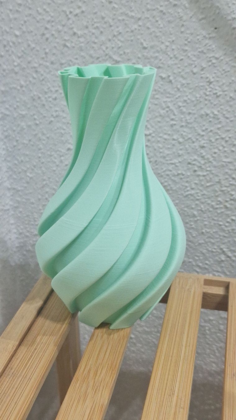 Vasi & Recipienti: Vase mint green modern design new – Nuovo e nell'imballaggio originale da Basel venduto da mar_jfl8