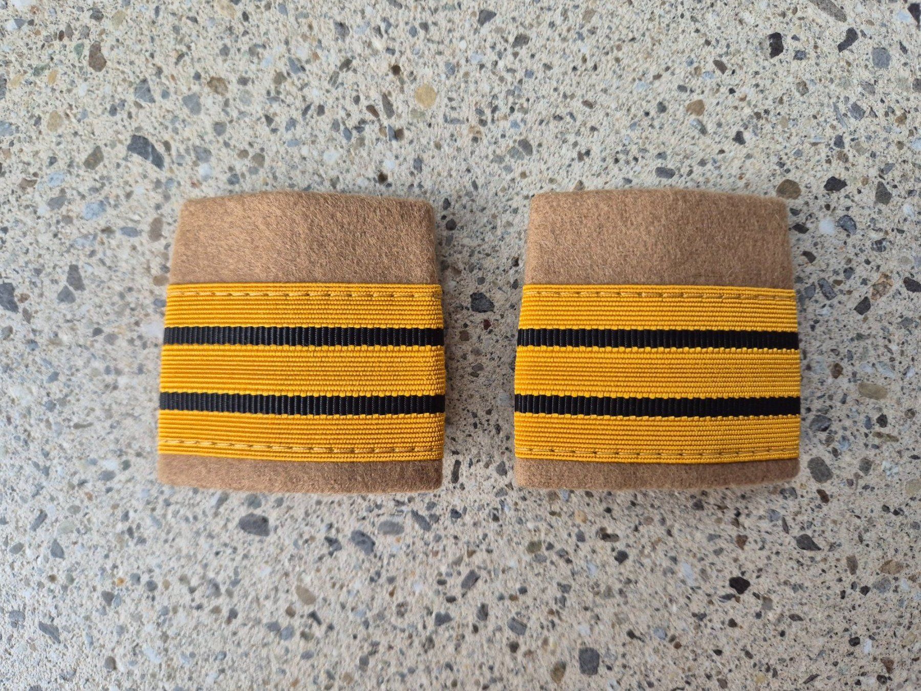 Schweizer Armee Placchette & Badge: Gradabzeichen Patten Set Oberst Spezialkräfte Ksk   – Nuovo e nell'imballaggio originale da Riedholz venduto da fr_sIruP