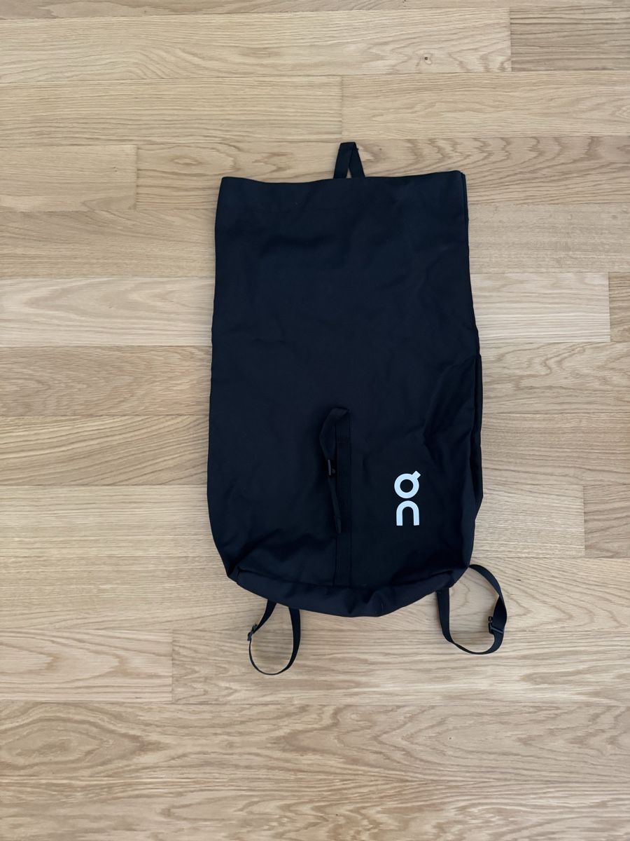 Rucksäcke: Backpack black ON Running new condition – Gebraucht aus Zürich von ErnstS_23