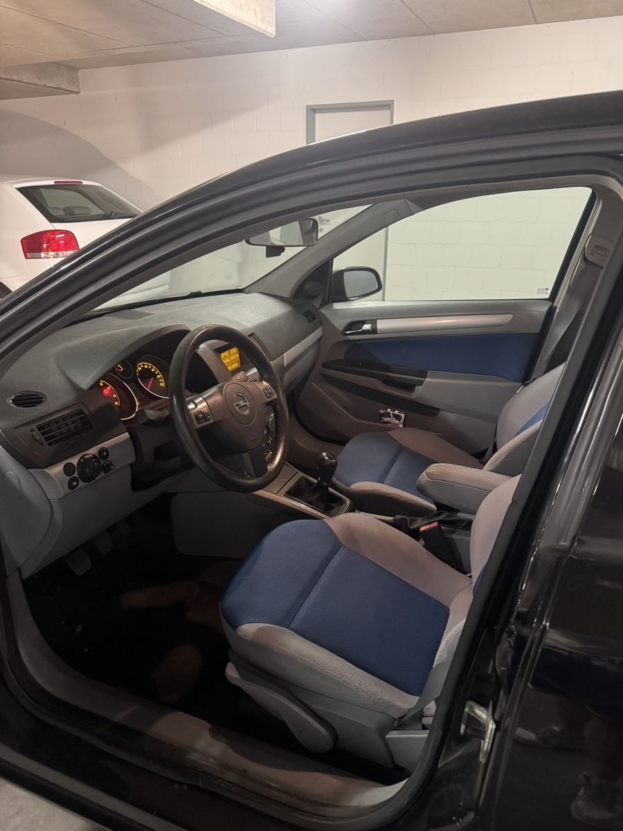 Opel Autos: Opel Astra H18 – D'occasion à Sissach par abi_2dxf 6
