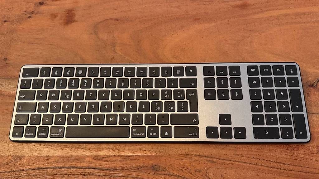 Claviers: Tastiera Bluetooth Mac – D'occasion à Porza par ama_k5j7