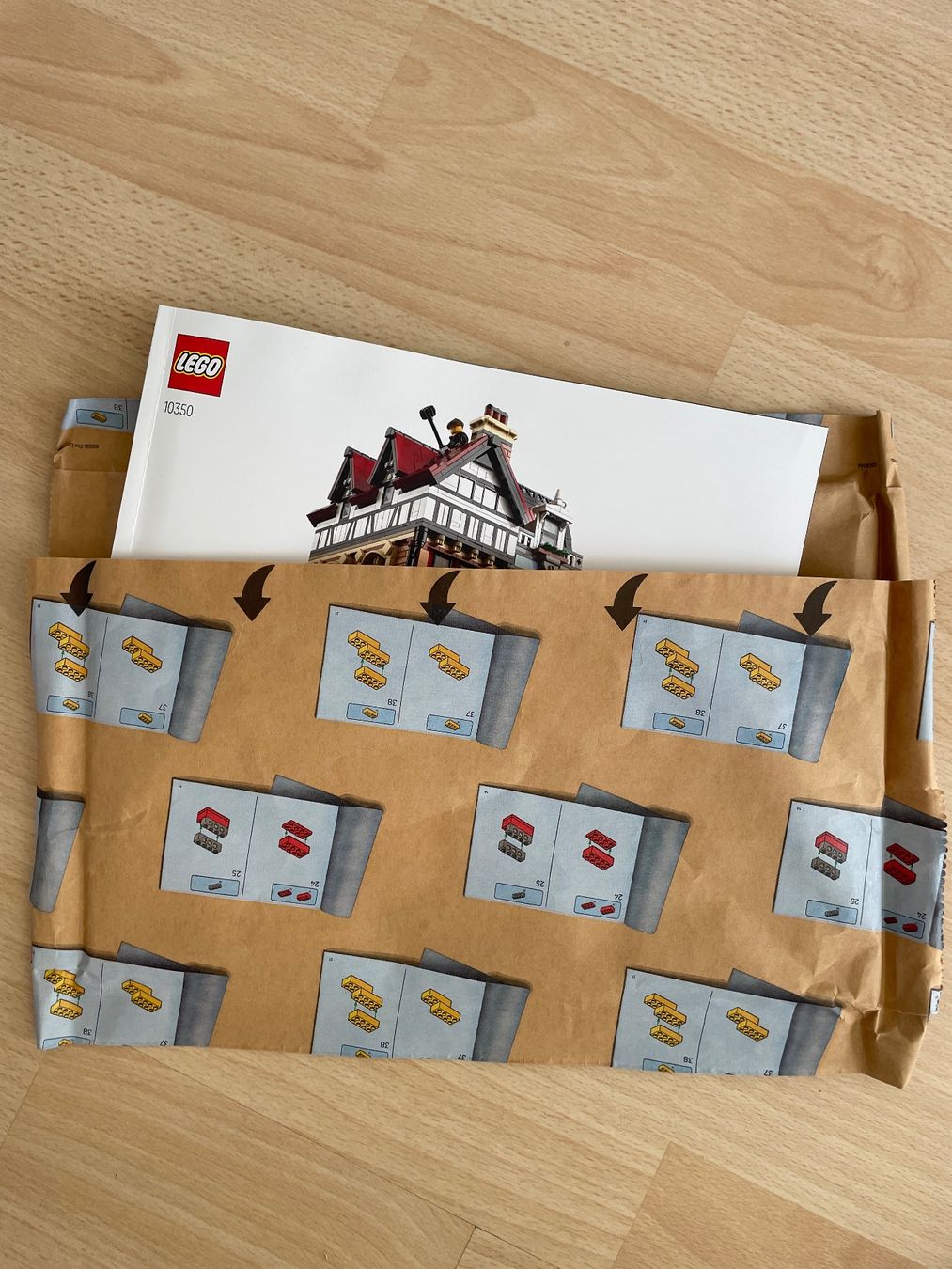 Lego Baukästen: Lego 10350 Tudor Eckhaus – Gebraucht aus Gasel von Federscharnier 4
