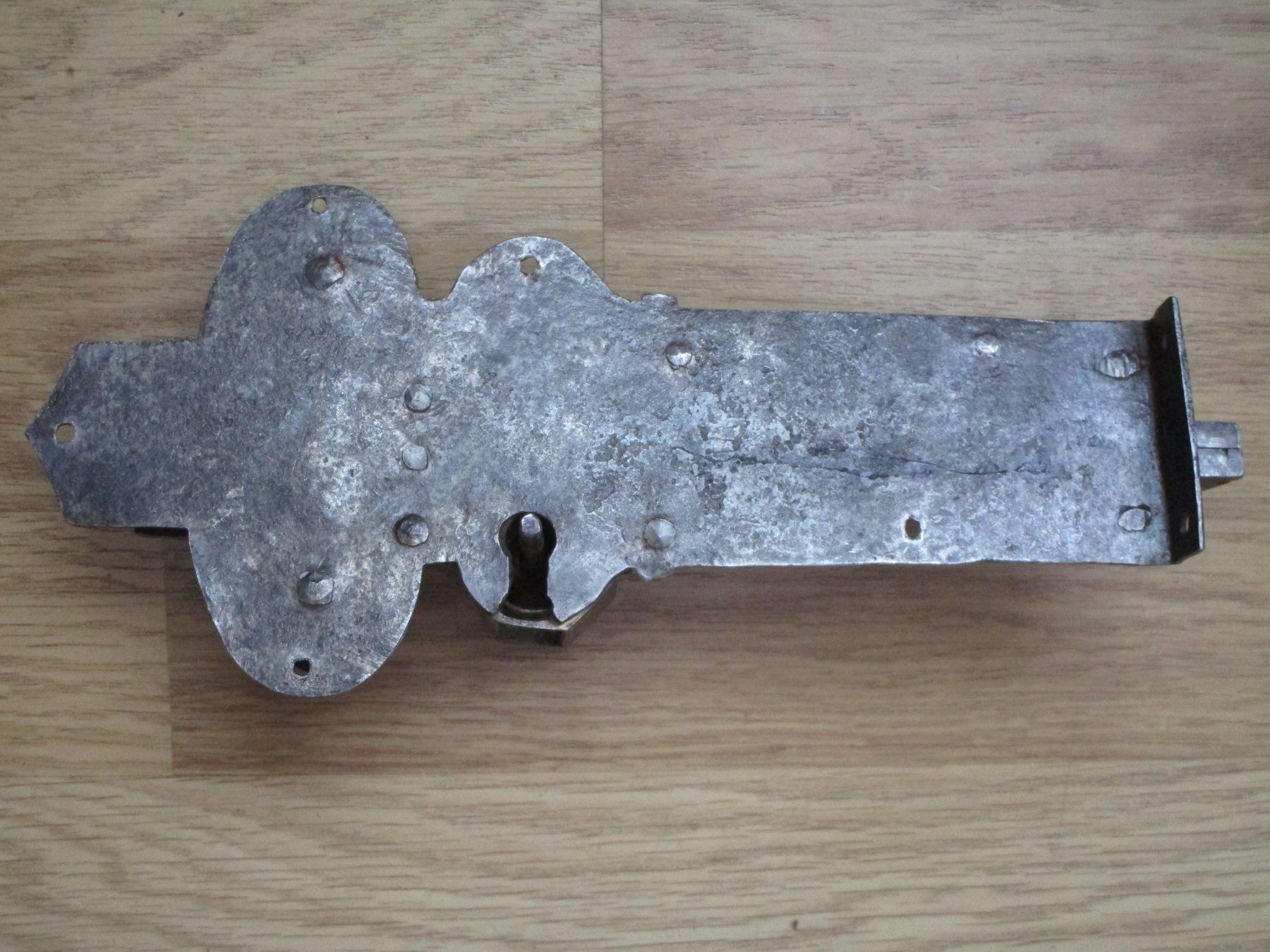 Cadenas: Antikes Truhenschloss geschmiedet – D'occasion à Heimberg par Lupo57 2