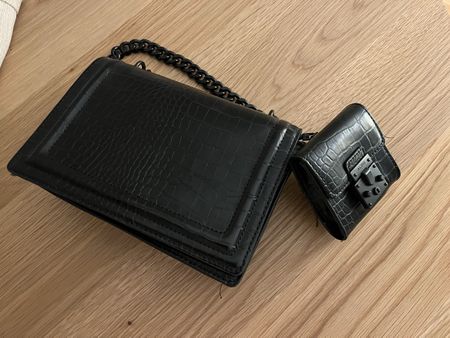 Schwarze Aldo Handtasche mit Krokoprint, wie neu!